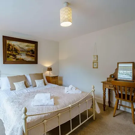 Holiday home 4 Bed In Sawrey Lcc33 *