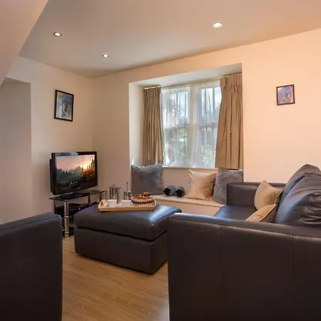4 Bed In Nr Hawkshead Oc-lcc33 *