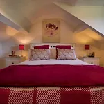 4 Bed In Nr Hawkshead Oc-lcc33 Near Sawrey