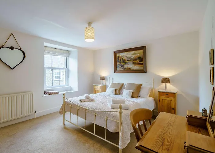 4 Bed In Lcc33 بيت للعطل *